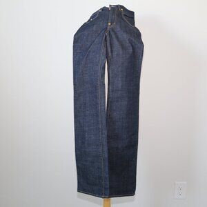 NWOT! DSQUARED2 made in Italy mid-rise dark wash straight leg jeans EU38